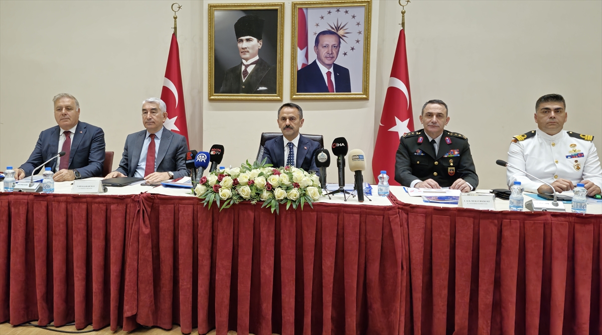 Kocaeli'de geçen ay 435 düzensiz göçmen sınır dışı edildi