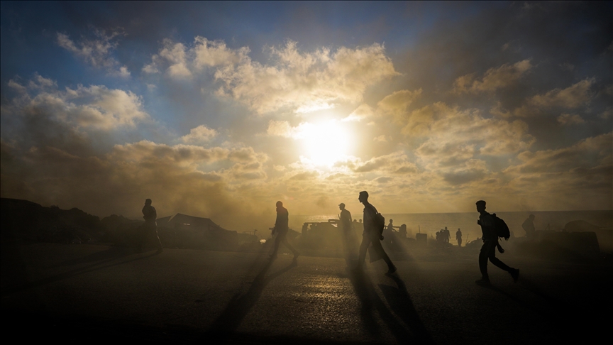 Gazze belgeselinin yapımcısı, BBC'yi kendisini susturmaya çalışmakla suçladı