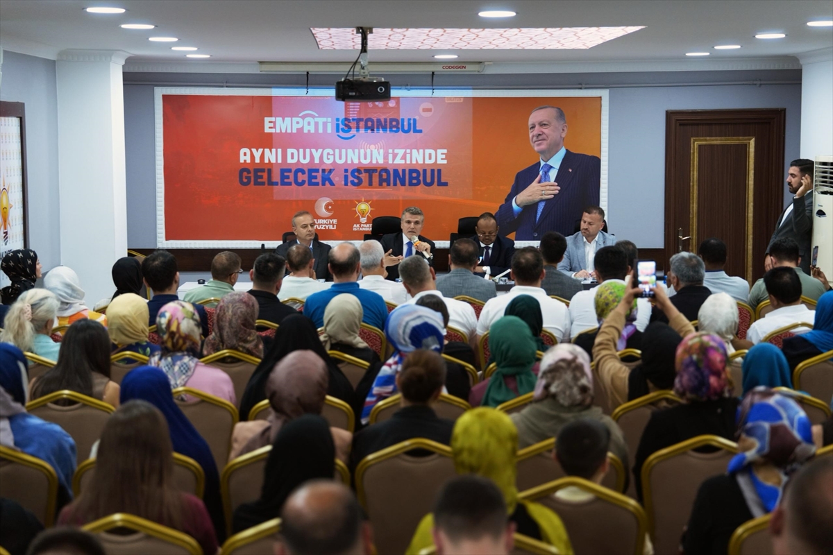 İstanbul'da "Yabancı Diplomatların Gözünden Türk Dış Politikası" temalı programların ikincisi yapıldı