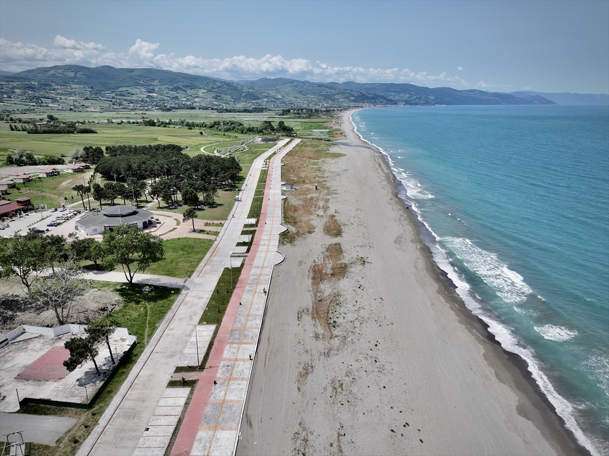 Samsun'un 18 kilometre kumsala sahip ilçesi Alaçam turizmde cazibe merkezi olmayı hedefliyor