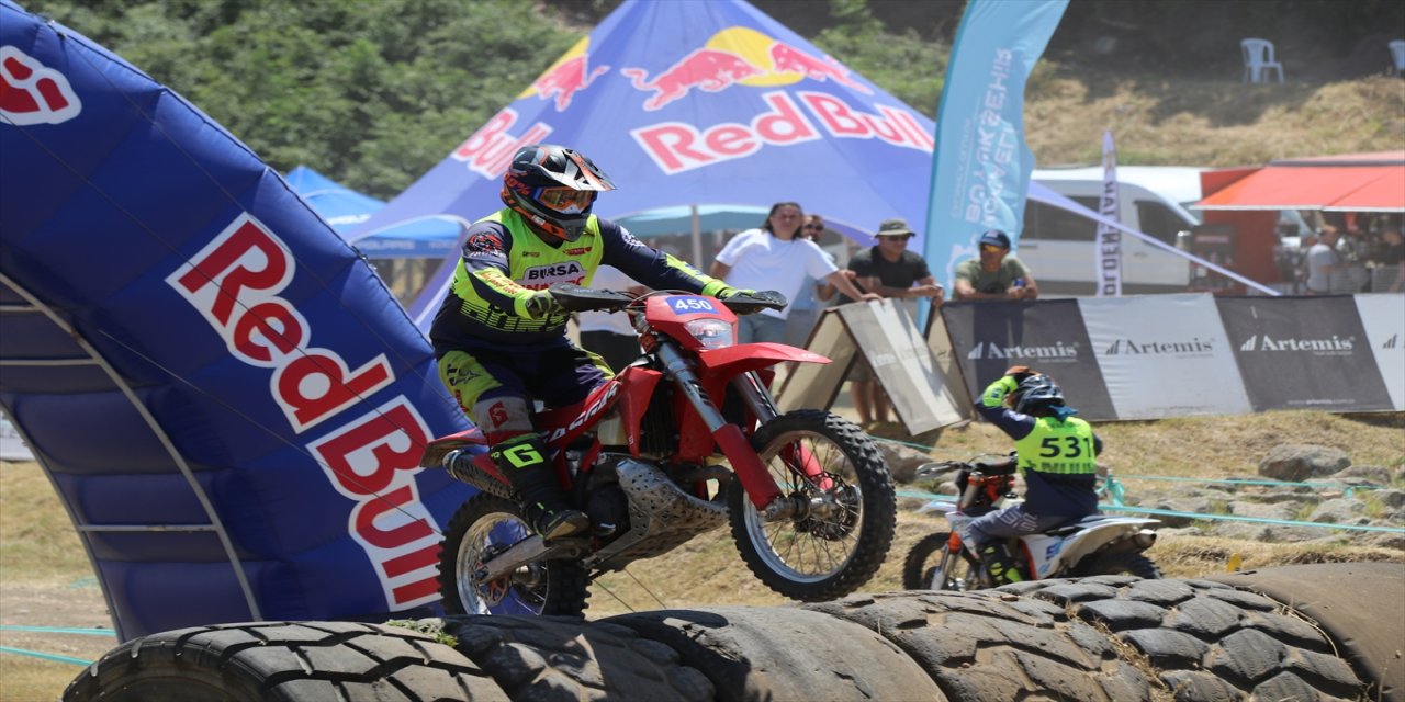 Süper Enduro Şampiyonası’nın 2. Ayağı Kartepe’de Nefes Kesti