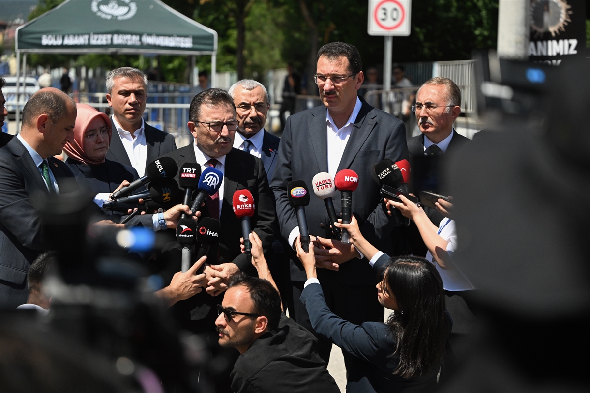 Bolu Kartalkaya'daki Grand Kartal Otel yangını davasını izleyen siyasiler konuştu