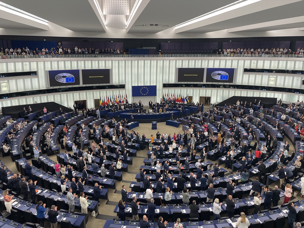 Srebrenitsa soykırımının 30. yılı için AP'de yapılan anmada "Gazze" vurgusu