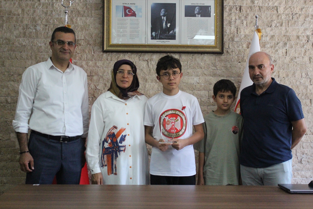 LGS'den tam puan alan Ispartalı öğrenci, başarısını düzenli çalışmaya borçlu