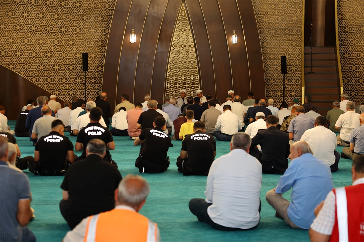Gaziantep ve çevre illerde 15 Temmuz dolayısıyla mevlit okutuldu