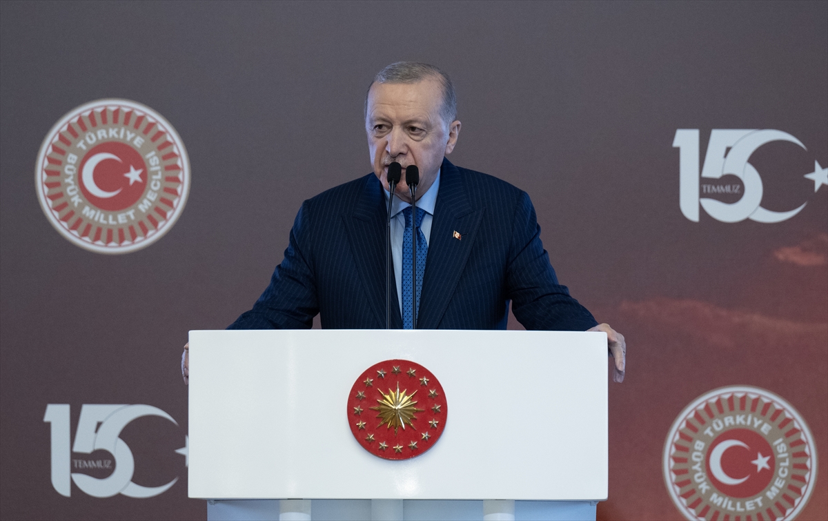 Millet, 15 Temmuz gecesi şanlı bir destan yazmıştır