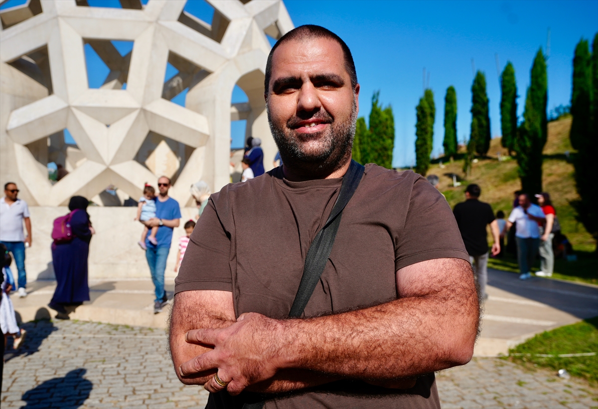 15 Temmuz Şehitler Makamı ile Hafıza 15 Temmuz Müzesi'ne ziyaretler sürüyor
