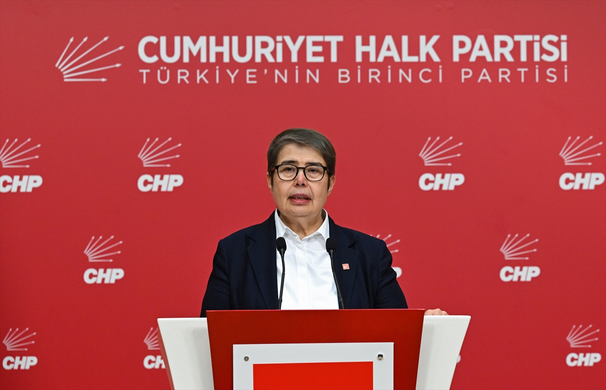 CHP Genel Başkan Yardımcısı Şahbaz, basın toplantısı düzenledi