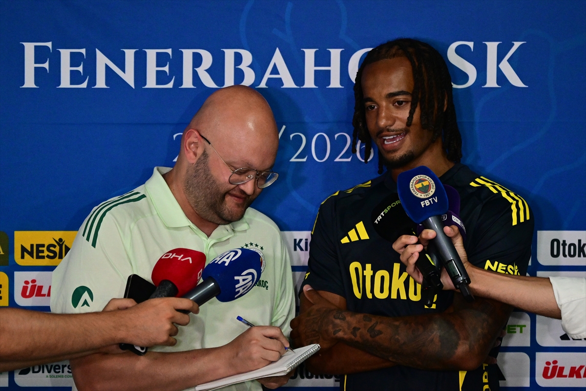 Archie Brown, Fenerbahçe'de olmaktan memnun