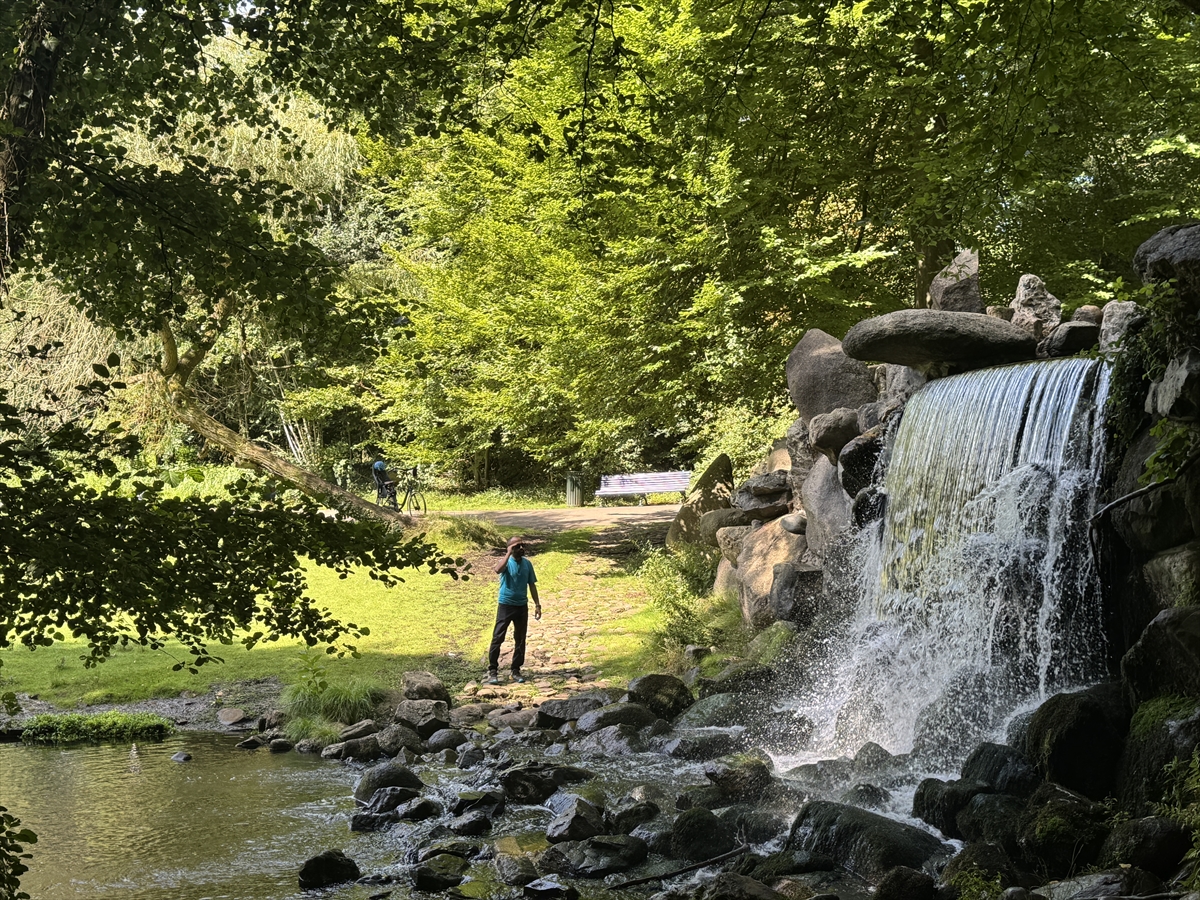 Hollanda'daki Park Sonsbeek, 126 yıldır Arnhem sakinlerine huzurlu vakit geçirme imkanı sunuyor