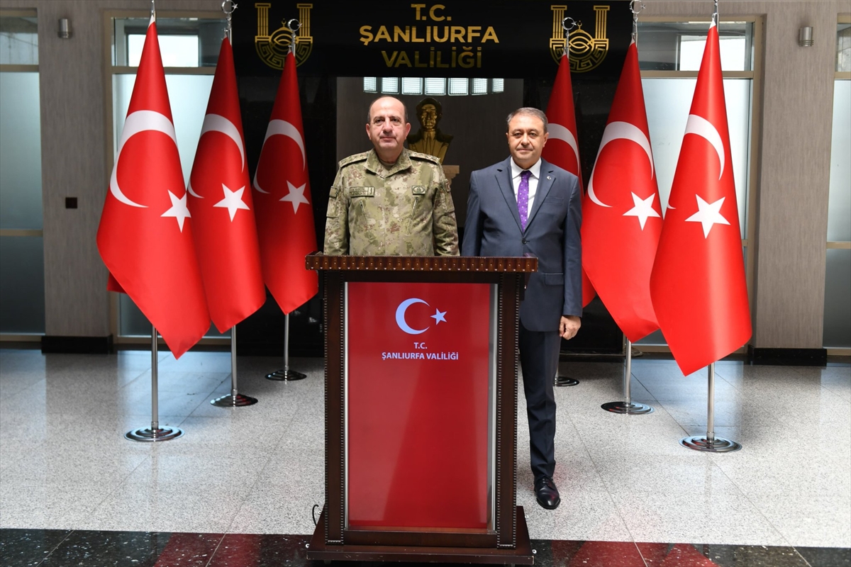 2. Ordu Komutanı Orgeneral Ergün, Şanlıurfa Valisi Şıldak'ı ziyaret etti