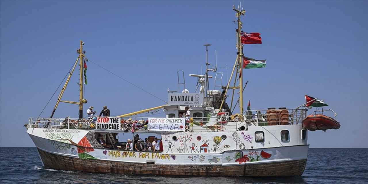 Özgürlük Filosu'nun Gazze'ye yardım için yola çıkan Hanzala gemisiyle yeniden iletişim sağlandı
