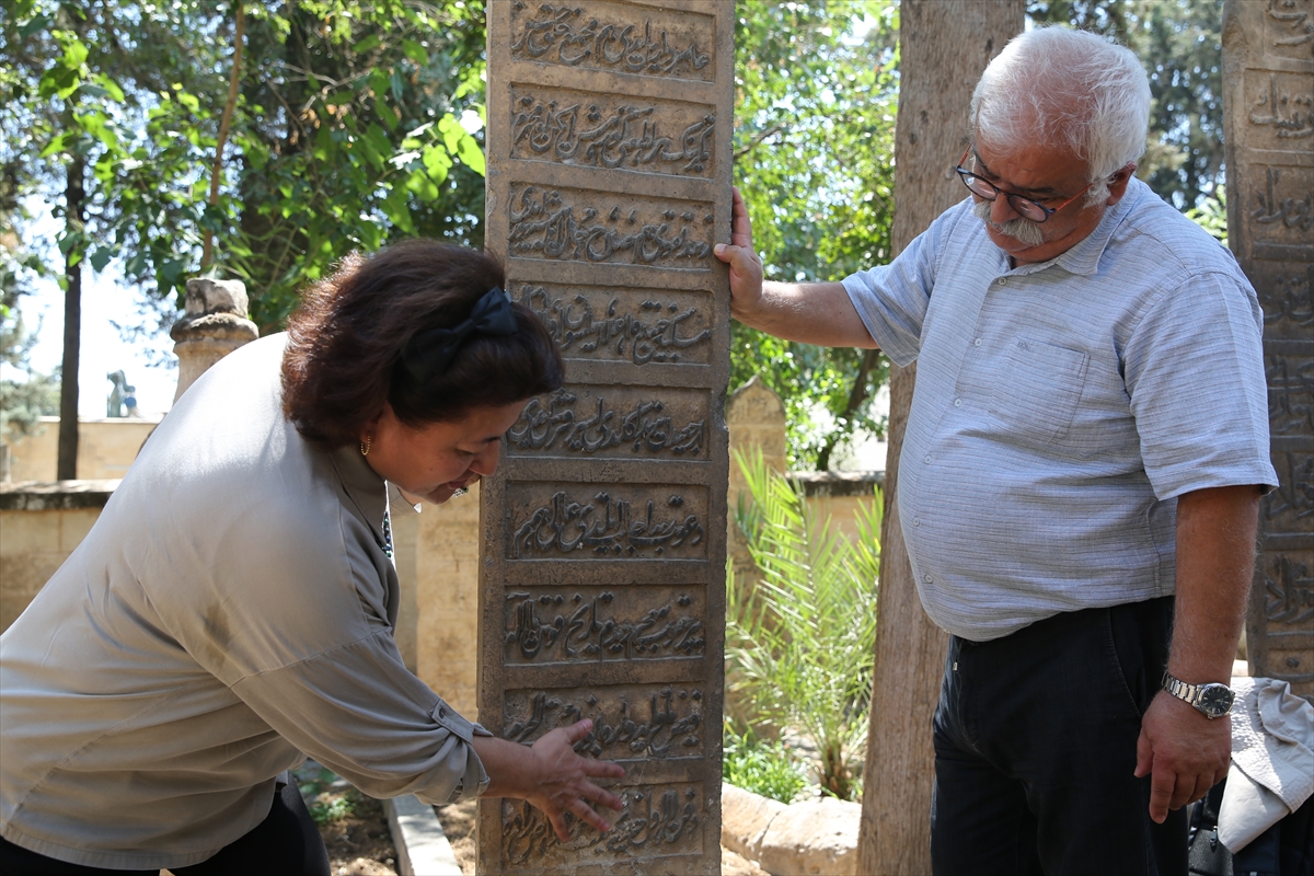 Şanlıurfa'da 490 tarihi mezar taşı kayıt altına alındı