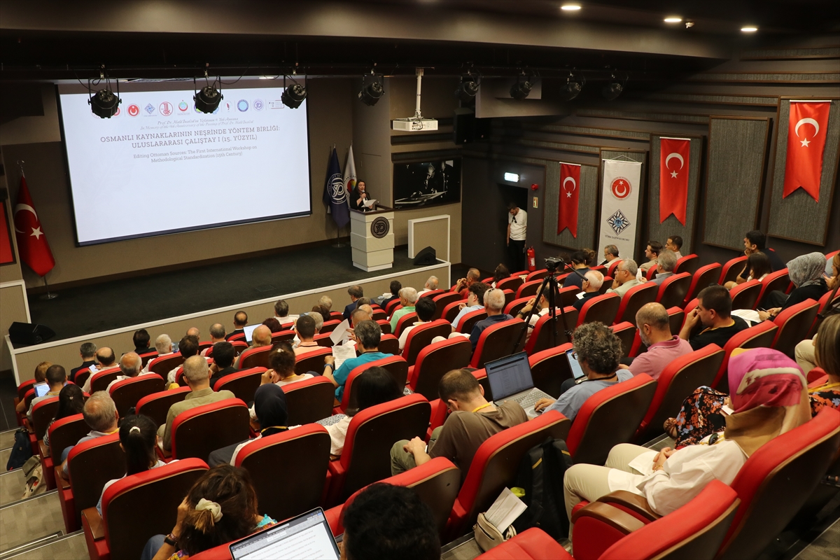 Yalova'da "Osmanlı Kaynaklarının Neşrinde Yöntem Birliği" çalıştayı başladı