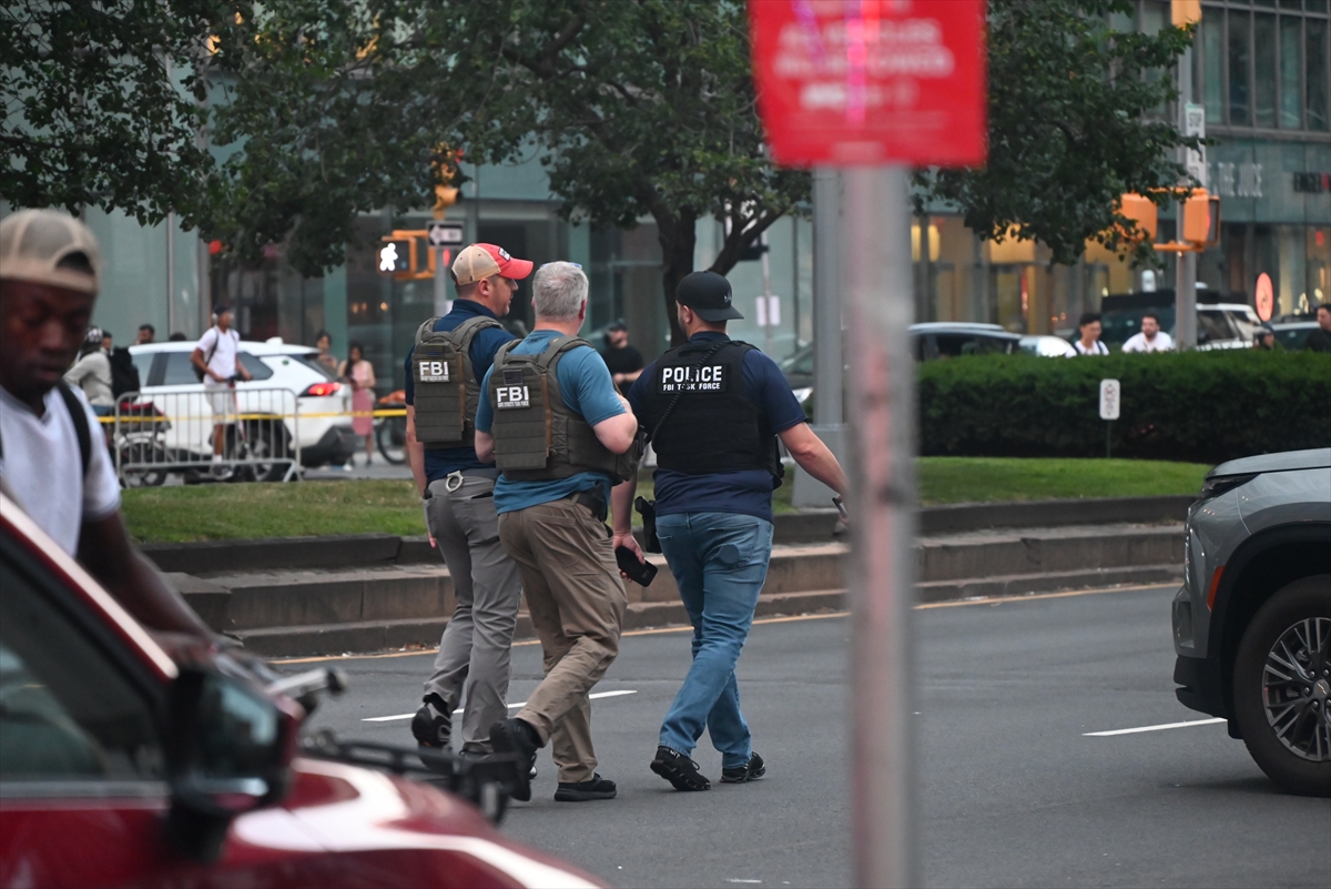 ABD'nin New York kentindeki silahlı saldırıda 5 kişi vuruldu