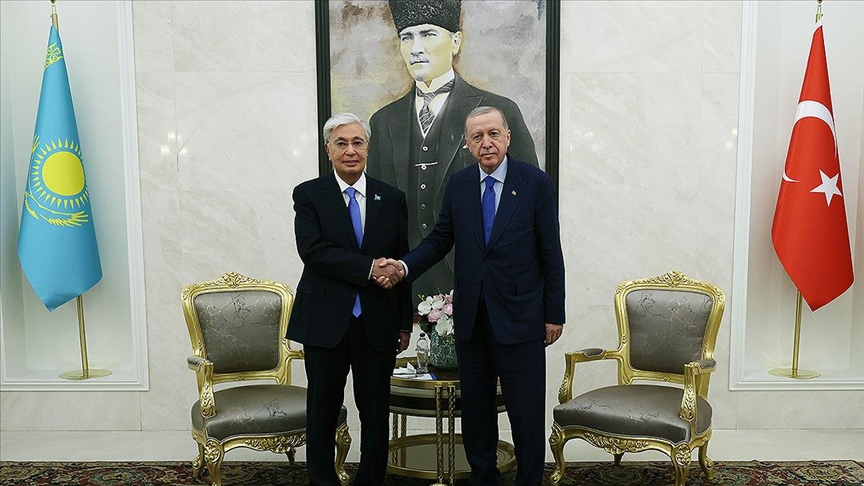 Kazakistan Cumhurbaşkanı Tokayev’in Türkiye ziyareti ikili ilişkilerde yeni hedefleri belirleyecek
