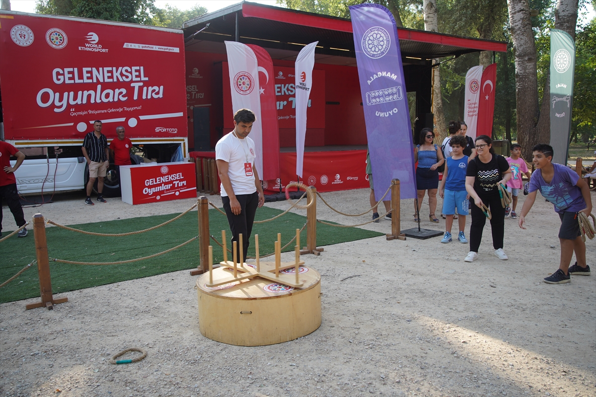 Geleneksel Oyunlar Tırı, Edirne'de çocuklarla buluştu