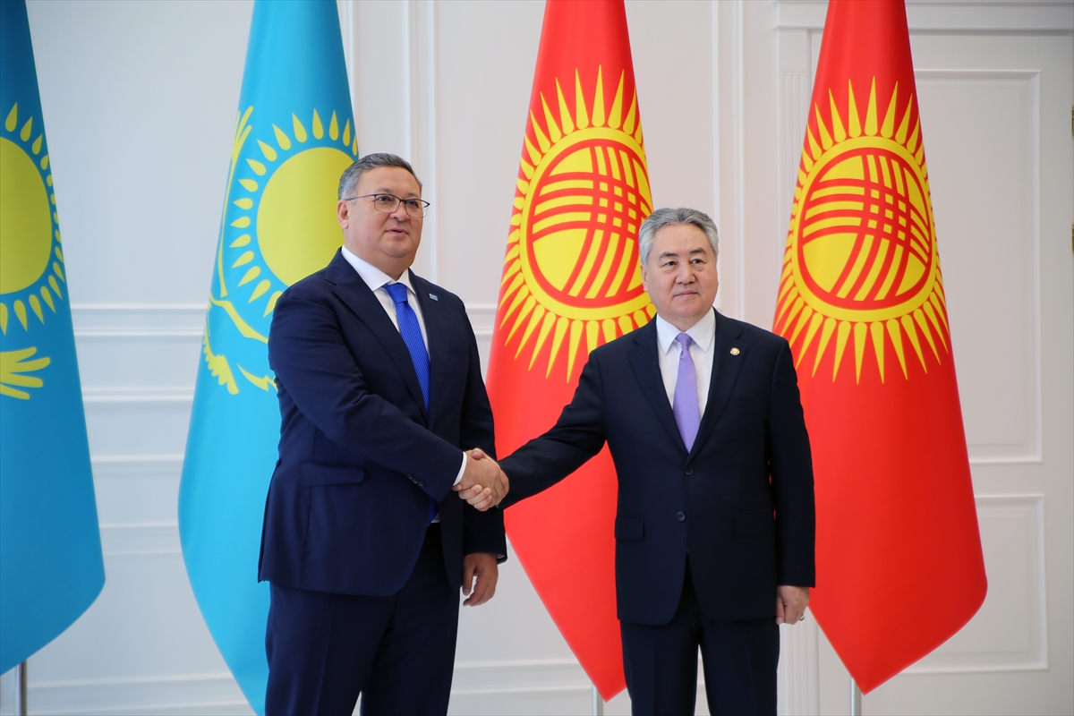 Kırgızistan Dışişleri Bakanı Kulubayev, Kazakistan ile işbirliğini derinleştirmek istediklerini belirtti