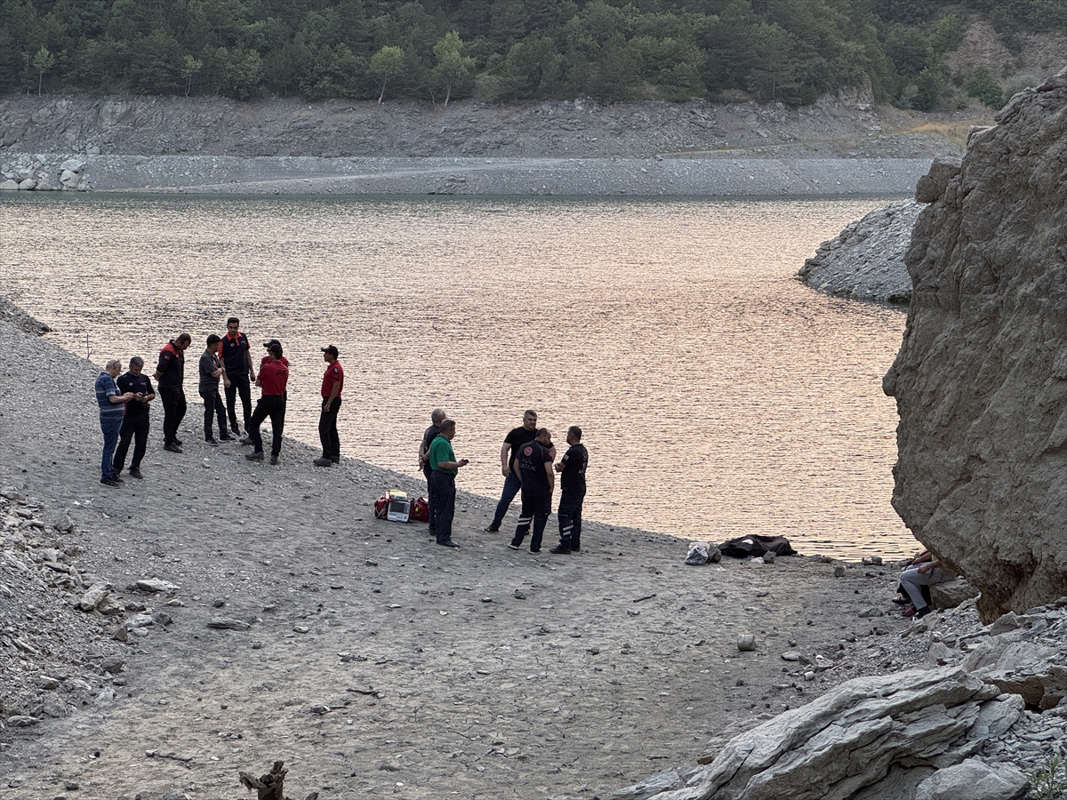Kastamonu'da baraj gölüne giren çocuk boğuldu