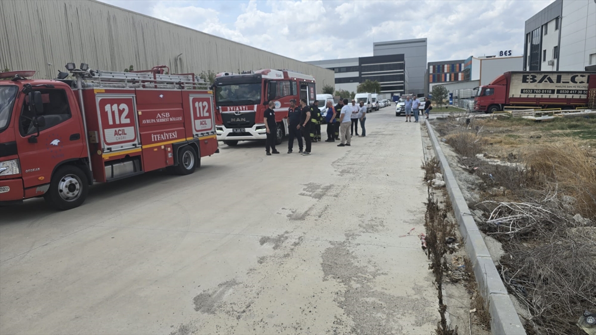 Tekirdağ'da anestezi gazı üreten fabrikada meydana gelen patlamada 2 işçi öldü