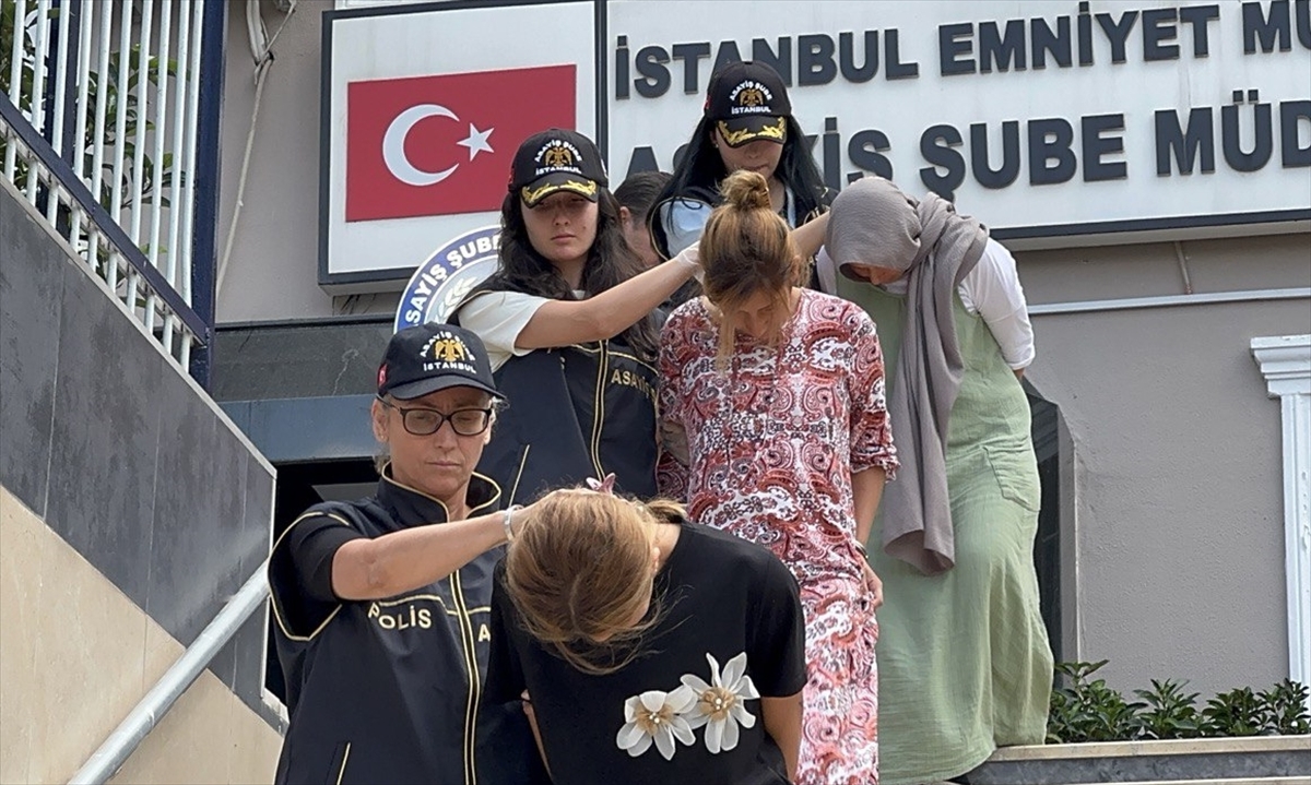 İstanbul'da evden hırsızlık yapan 3 kadın tutuklandı