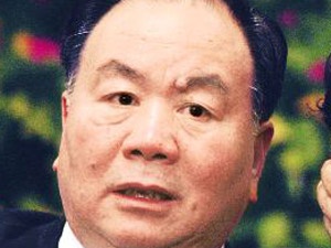 Başını Çıkaran Türk'ü Vurun