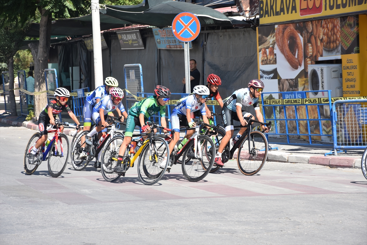 Bisiklette Türkiye Kupası 6. Etap Puanlı Yol Yarışları Karaman'da tamamlandı