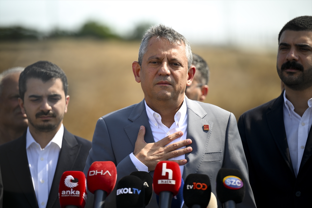 CHP Genel Başkanı Özel'den İmamoğlu'na cezaevinde ziyaret: