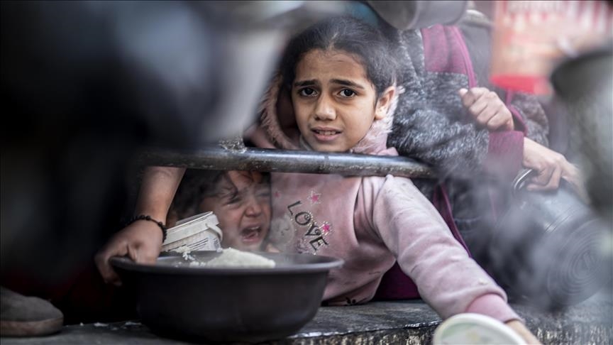 Gazze'de İsrail'in "aç bırakma politikası" nedeniyle 1 milyon 200 bin çocuk gıda güvensizliği yaşıyor