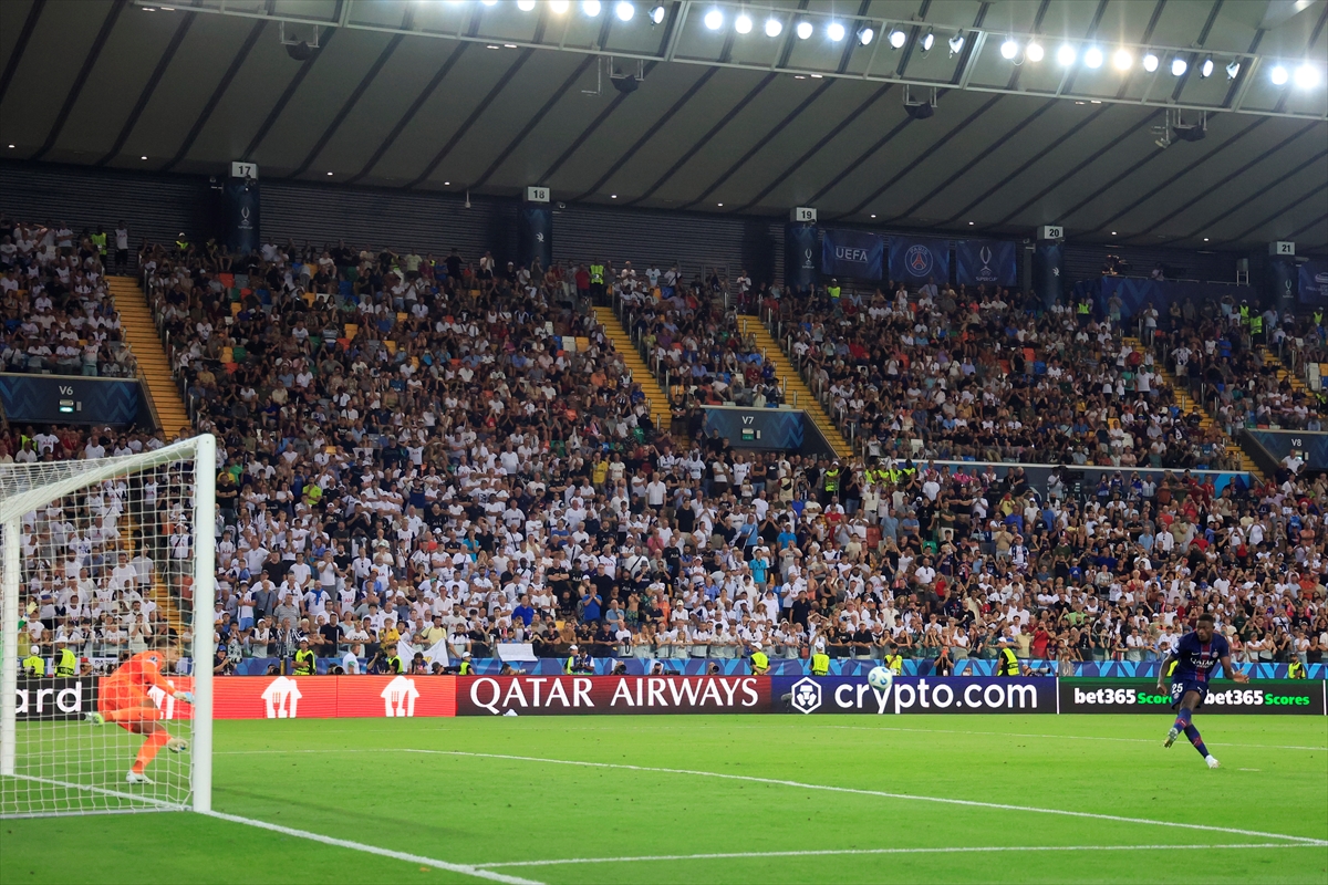 UEFA Süper Kupasını PSG KAZANDI