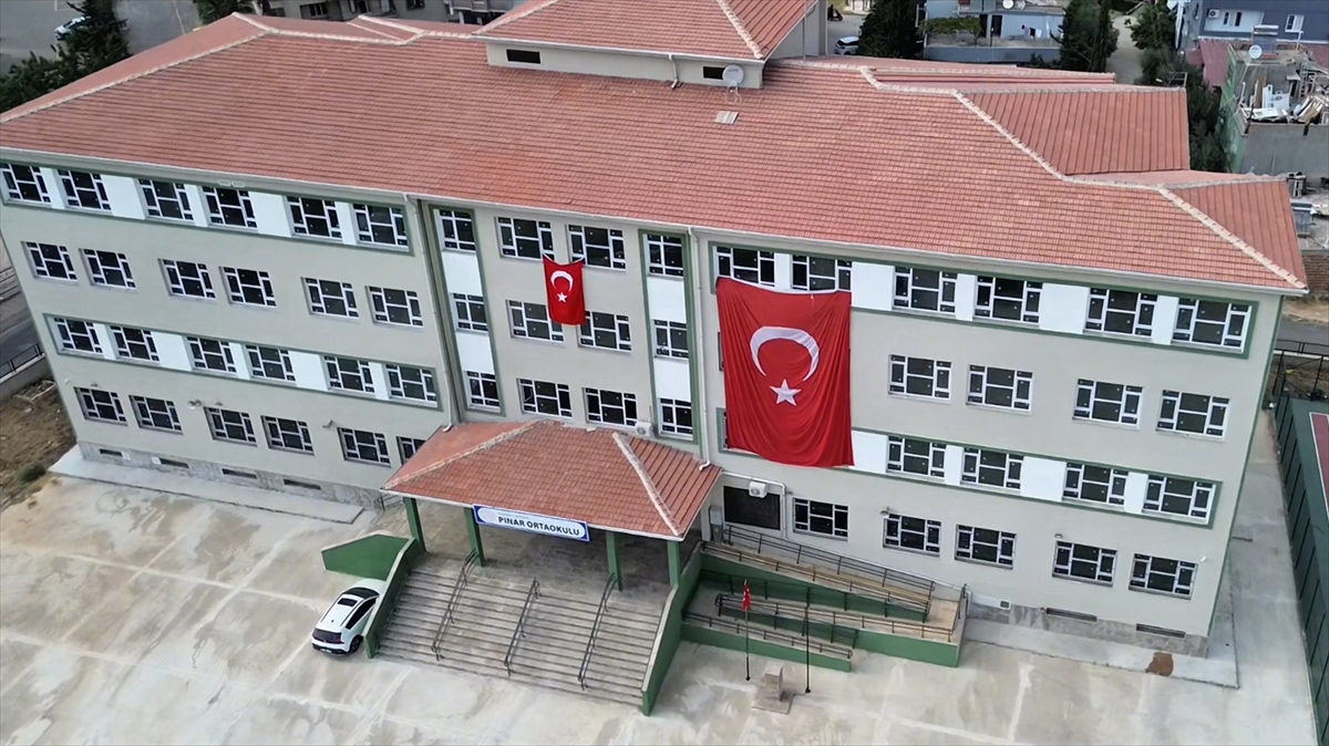 Adana'da 6 Şubat depremlerinden sonra 53 yeni okul inşa edildi