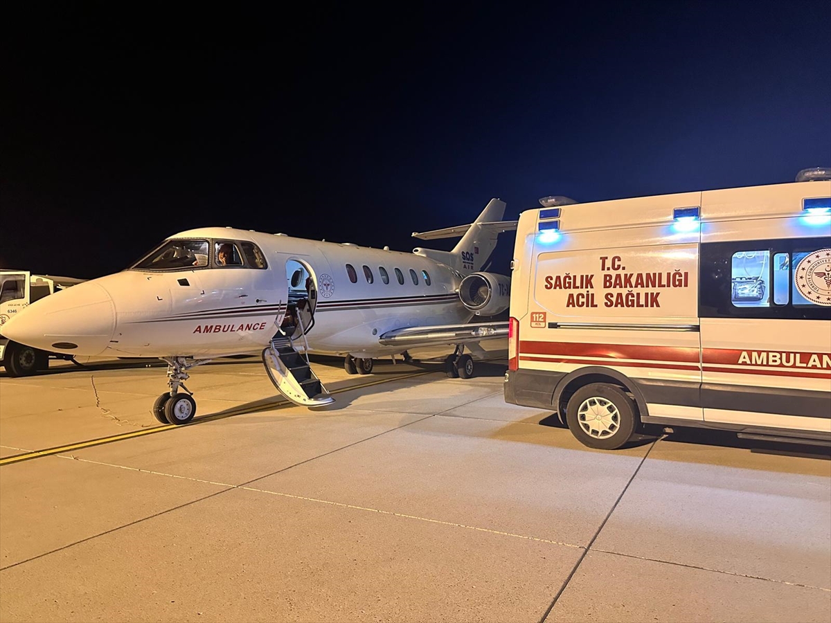 Trafik kazaları devam ediyor. Ağrı'da yaralanan çocuk ambulans uçakla Ankara'ya nakledildi