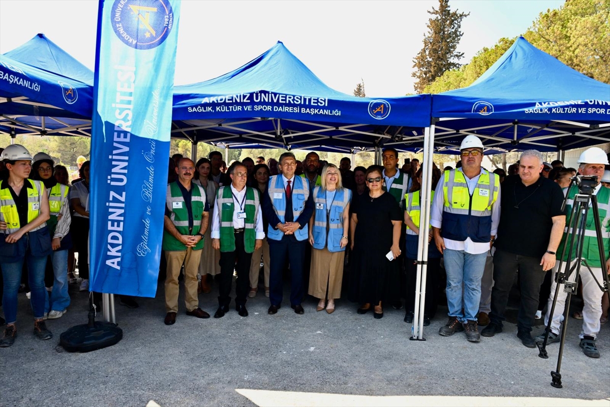 Akdeniz Üniversitesinin yeni hastane binası için temel atma töreni yapıldı