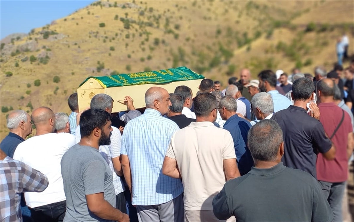 Kayseri'de çadırda karbonmonoksit gazından zehirlenen çiftten koca da toprağa verildi