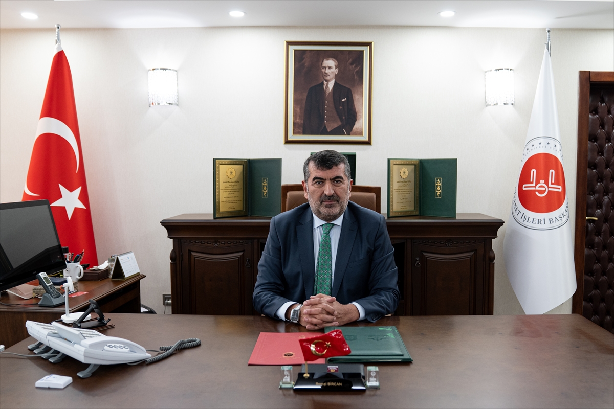 Diyanet'ten hacı adaylarına "kayıt yenileme" uyarısı geldi