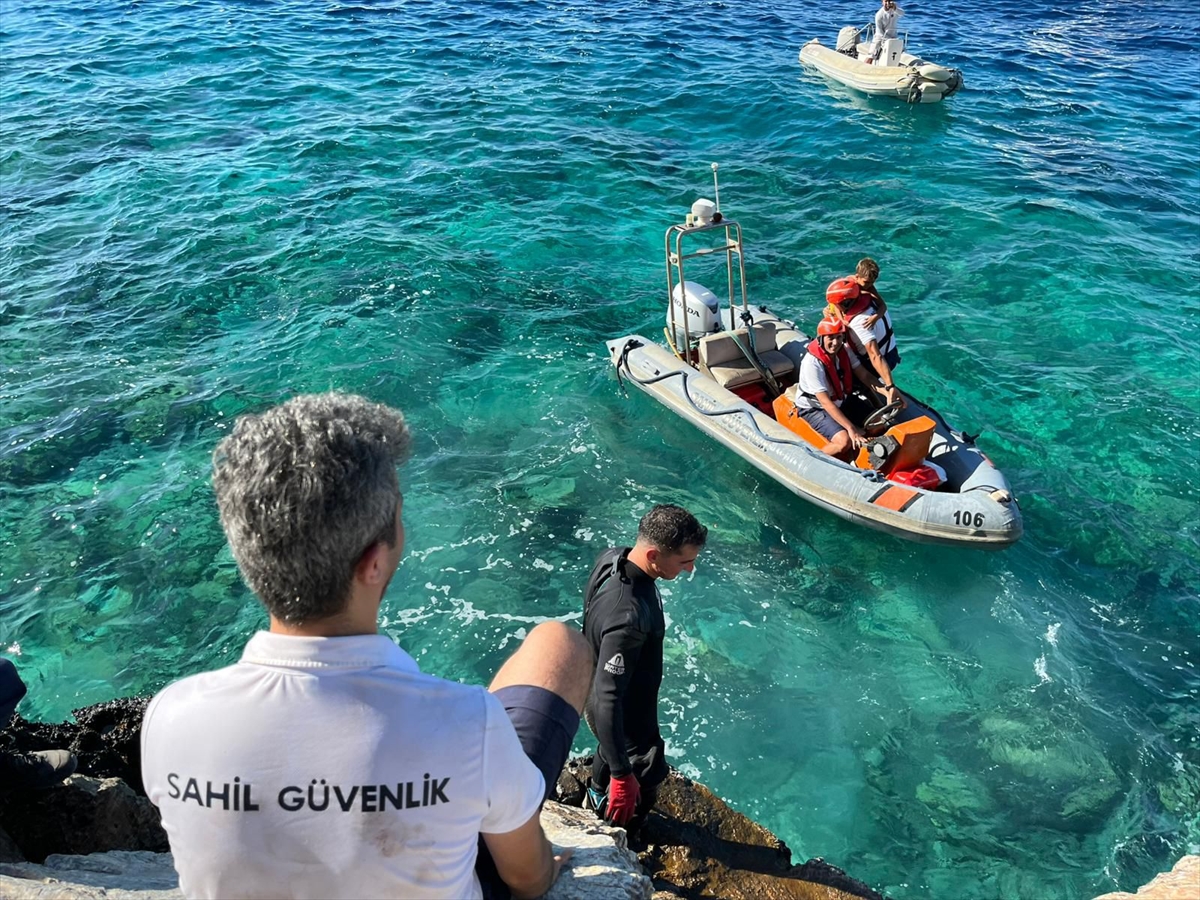 Muğla'da batan teknede kaybolan 2 çocuk bulundu