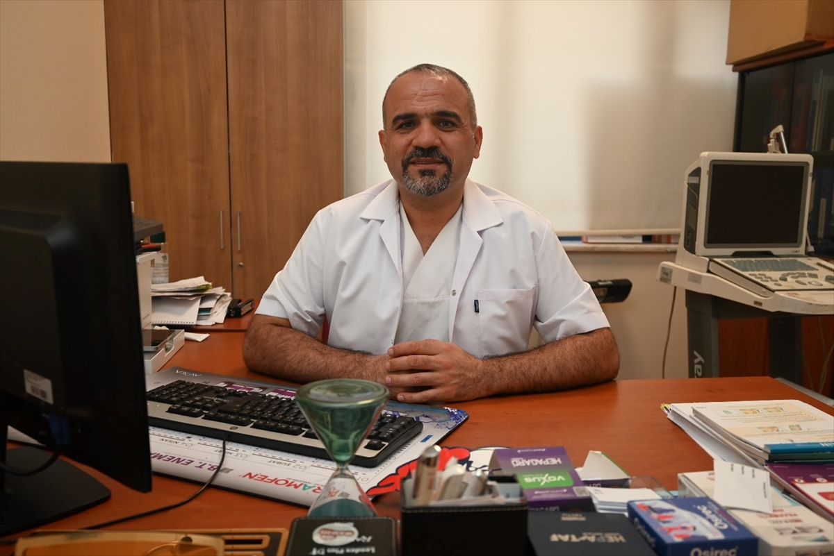 Denizli'de yuttuğu pil operasyonla alınan hasta sağlığına kavuştu