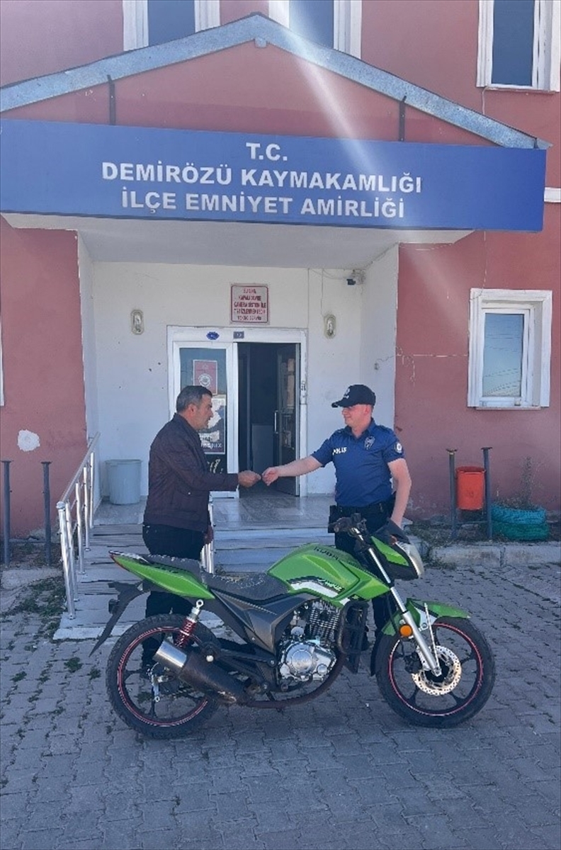 Bayburt'ta motosiklet hırsızlığı yapan 2 şüpheli tutuklandı