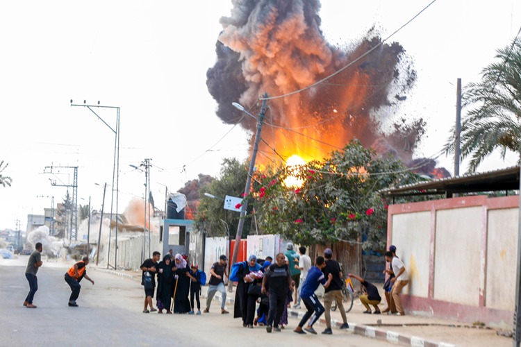 İsrail'in Gazze Şeridi'ne saldırılarında 41 Filistinli hayatını kaybetti