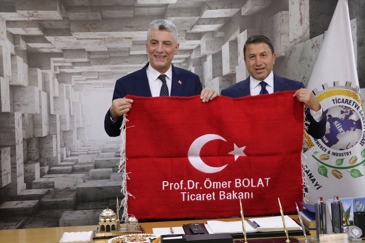 Ticaret Bakanı Bolat, Siirt'te "STK ve İş İnsanlarıyla İstişare Toplantısı"nda konuştu: