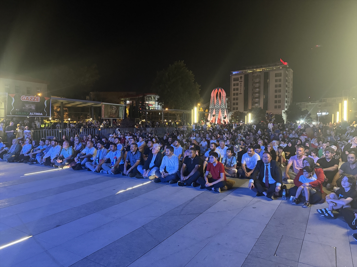 Niğde'de "Sessiz Çığlık" belgeseli gösterime sunuldu