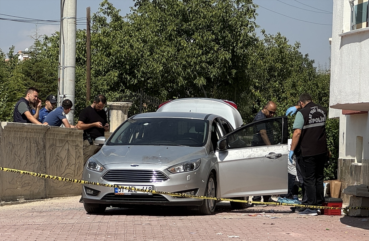 Konya'da araca düzenlenen silahlı saldırıda amca ve 11 yaşındaki yeğeni öldü