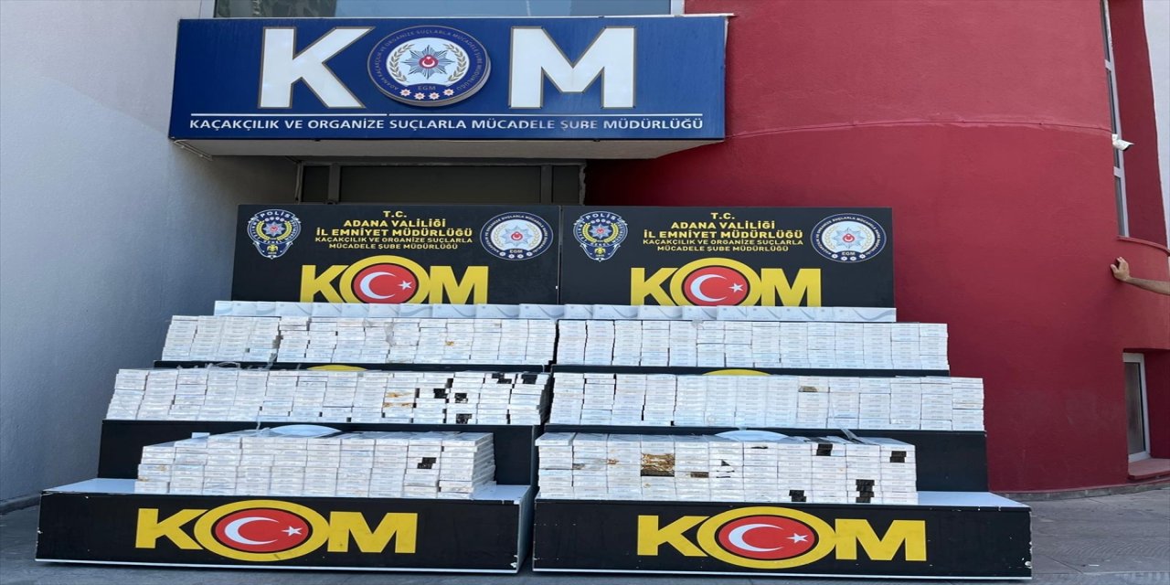 Adana'da Kaçak Sigara Operasyonu 12 Milyon 410 Bin Makaron 725 Kg Tütün Ele Geçirildi 2 Tutuklu
