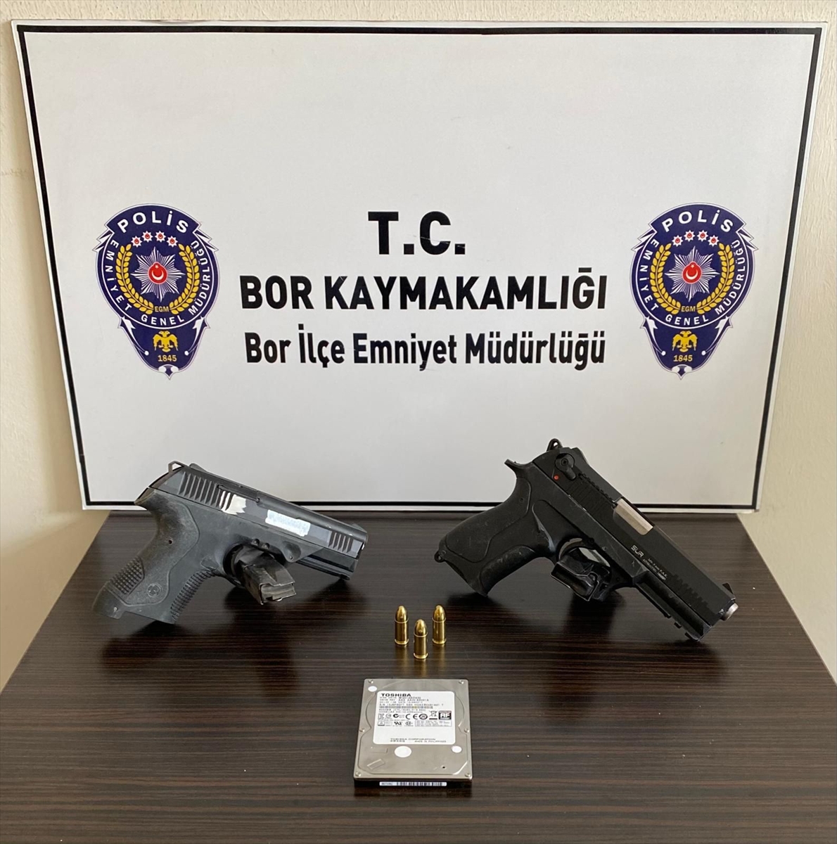 Niğde'de "kasten yaralama" suçundan yakalanan 6 şüpheli tutuklandı