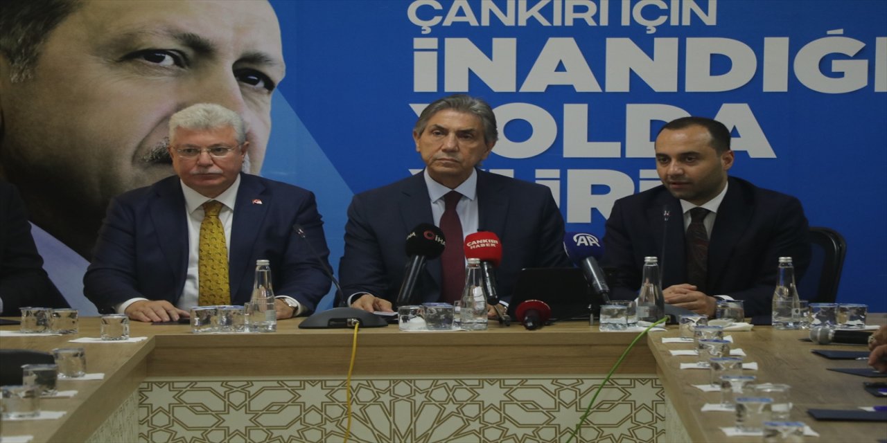 AK Parti’li Demir: Hizmet belediyeciliği yapıyoruz, muhalefet hezimet belediyeciliği ile milletin umutlarını boşa çıkardı