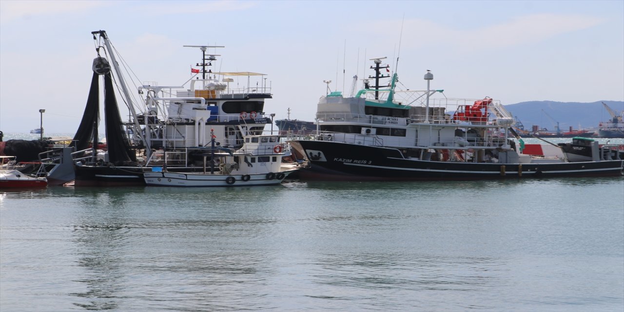 Tekirdağ’da poyraz deniz ulaşımını aksattı