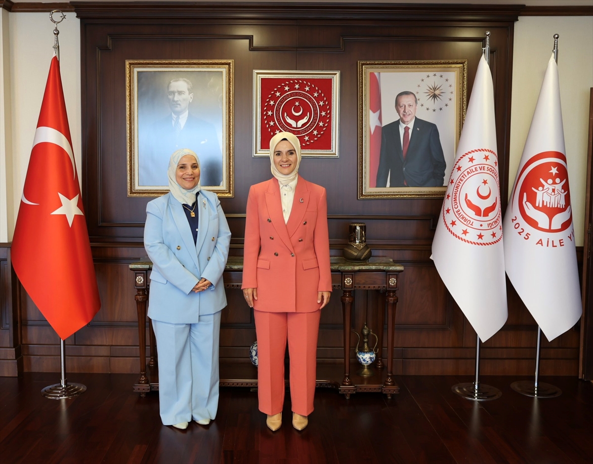 Aile ve Sosyal Hizmetler Bakanı Göktaş, DSÖ Türkiye Temsilcisi Atatrah'ı kabul etti