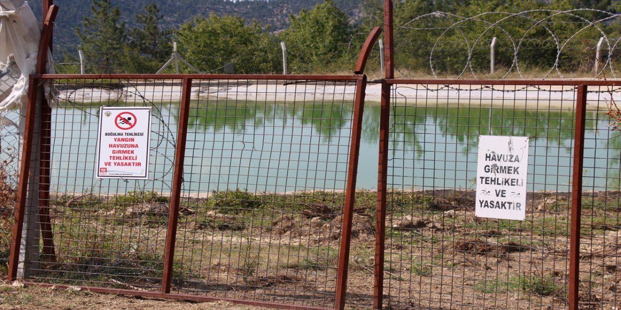 Isparta’da Yangın Söndürme Havuzları ve Su Çukurlarında Bakım Yapıldı.