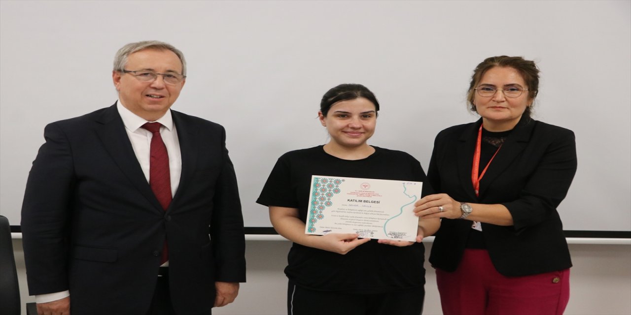 Tekirdağ Şehir Hastanesi Gebe Okulu, anne adaylarını sağlıklı gebelik ve doğuma hazırlıyor