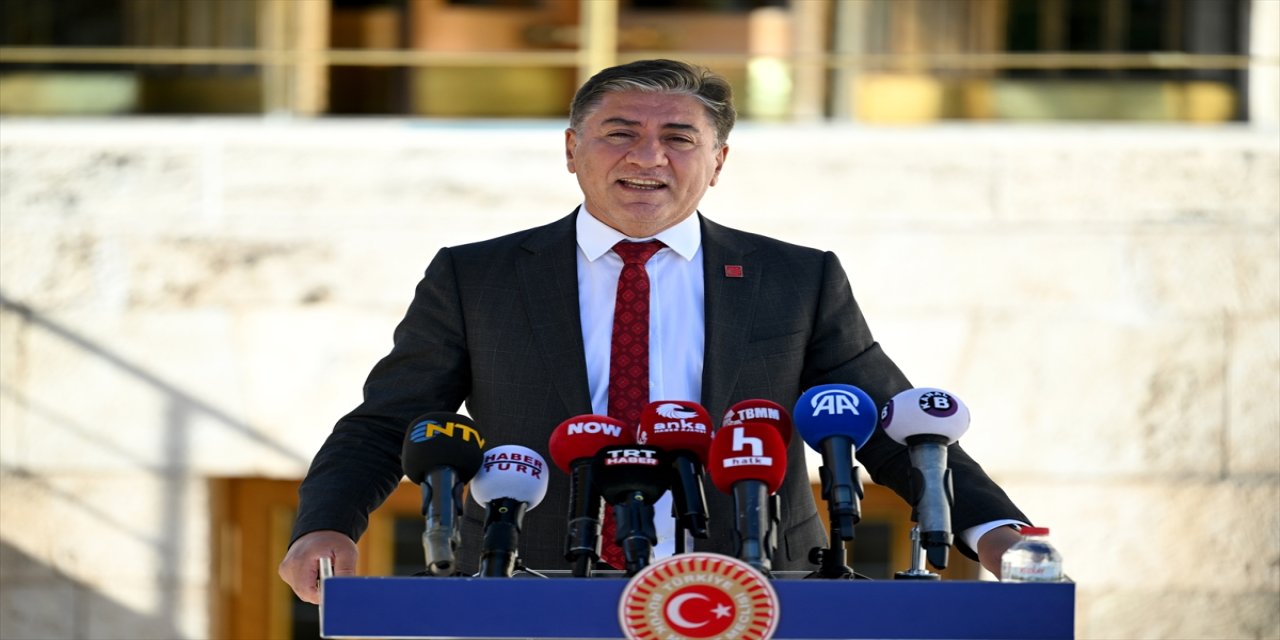 CHP'li Emir: Komisyon yasa çıkaramayabilir ama barış, demokrasi ve adalet için çerçeve oluşturmalıdır